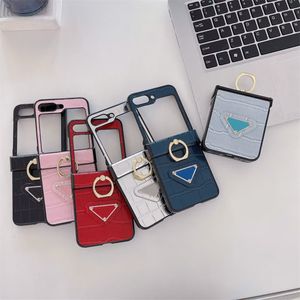 Moda Flip Fold 3 4 5 Capas Samsung Galaxy Z Capa de telefone Flip5 Flip2 Flip3 Flip4 Fold5 Fold2 Fold3 Fold4 Triângulo de couro retrô luxuoso para iphone 15 Pro Max Cover