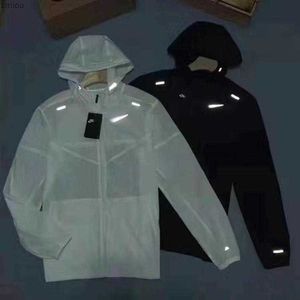 män jacka designer windbreaker rockar mens nylon långärmad dragkedja kvalitet toppar tunna huva sportkläder lös utomhus aktiv jogging kvinna jacka tröja