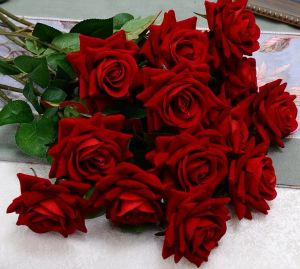Fiore di seta artificiale romantico francese romantico Fiore di seta di velluto fai da te per la decorazione domestica della festa nuziale 2024303