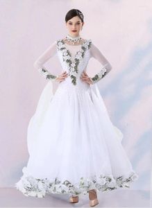 Sahne Giyim Standart Balo Salonu Vals Dans Elbiseleri Kadınlar 2024 Zarif Çiçek Dans Etek Ladinin Gelişmiş Rekabet Elbisesi