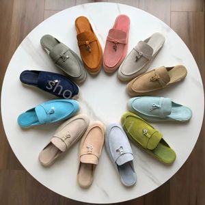 LP Mulheres Chinelos Top Quality Cashmere Mans Sandálias Designers Sapatos Clássico Fivela Dedos Redondos Salto Plano Lazer Conforto Quatro Estações Mulheres Mocassins de Fábrica com Caixa