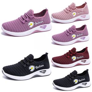 Herrkvinnor Rinnande skor Bekväm trippel svart vit rosa segla lila grönsko utomhus män kvinnor designer gai sneakers sporttränare