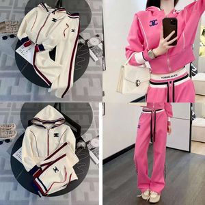 High End Casual Sports Suit for Women in Autumn and Winter, Fashionable and Western-style Hooded Sweatshirt, High Waisted Straight Leg Pants, Two-piece Set, 93