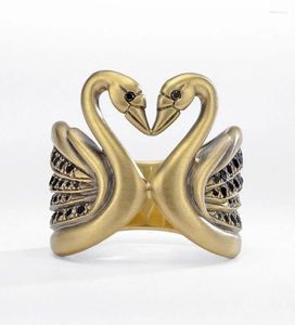 Cluster Rings Fashion Creativity Gold Color Animal Swan Ring For Women Retro Inlaid Black Stone Handmade Anniversary Party Jewelry