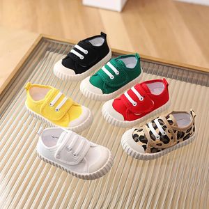 Unisex Girls Boys Sneakers Fashion Children Canvas Shoes Allmatch Flat Heel Pupils Button Baby Shoes Kids Casual Shoes 240220