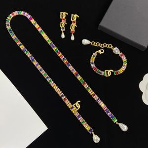 Designer colar cor diamante colar jóias presente pode dar às mulheres e meninas jóias recomendadas