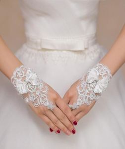 Luvas de casamento curtas brancas sem dedos para noiva acessórios de renda 3696748