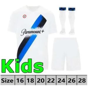 Lukaku Soccer Jerseys Barella Correa Inters Milans Giroud Ibrahimovic Lautaro Milans Theo Brahim 23 24フットボールシャツ2023 2024ユニフォームMen Kids Kits 208