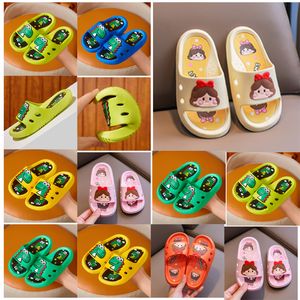 Portable Slippers Summer Men Women Indoor Eva Cool Soft Bottom Sandals Trend Luxury Slides Designer Light Beach Shoes Home Slippers6