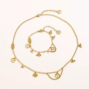 Luxury Fashion Brand Designer Necklace Never Fading Gold Plated Pendants Necklaces Letters Choker Pendant Necklace Beads Chain Jewelry Accessories Gifts 20style