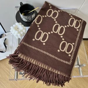 Designer Scarf Cashmere Scarfs Women Men 2024 Luxury Autumn/Winter Scarves Print Letter Ull Salar Jul med lådor Present sjal