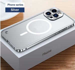 Drahtlose magnetische Ladehülle mit Aluminiumrahmen für iPhone 15 14 13 12 11 Pro Mini Max, durchsichtige Hülle mit gefrosteter Rückseite