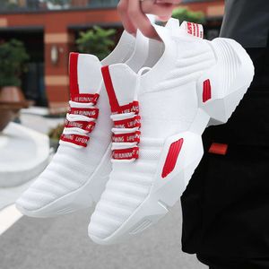 2020Super Quality Men Running Men Shoes Summer Flying Woven Foreign Trade Explosion Breathable Mesh Fashion Outdoor Sports ShoesF6 Black white