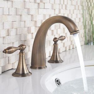 バスルームシンク蛇口高品質の真鍮蛇口3ホール2ハンドル盆地ミキサータップ豪華な冷水芸術デザイン