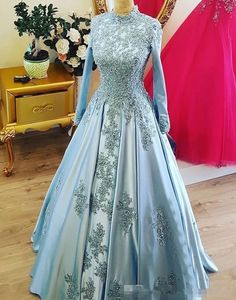 Prom Dresses Evening Gown Party High Neck Long Sleeve Satin Applique Pärled Anpassad dragkedja Lace Up New Plus Size A Line Light Blue