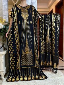 2024est Summer Abaya Dress Kort ärm Bomull Lös klänning med stor halsduk Guld Stamping Boubou Maxi Islam Women Clothing 240229