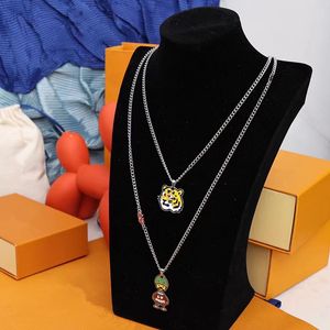 Designer Tiger Pendant Cuban Chain Halsband Högkvalitativ lyxsmycken Mens Duck Tiger Pendant Halsband Fashion Personliga tillbehör Holidagåvor