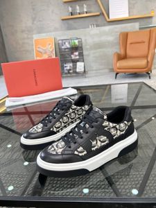 Yeni Varış Güzel Erkek Tasarımcı Harika Sneaker Sıradan Tasarımcı Ayakkabıları ~ En Kaliteli Erkek Ayakkabı Spor ayakkabıları AB Boyutu 39-45