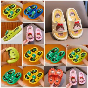 Portable Slippers Summer Men Women Indoor Eva Cool Soft Bottom Sandals Trend Luxury Slides Designer Light Beach Shoes Home Slippers4