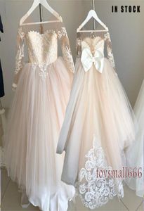 Neue Schleife Spitze Ballkleid Blumenmädchenkleider Für Hochzeit Süße Langarm Weiche Tüll Mädchen Prinzessin Kommunion Kleider FS97807346037