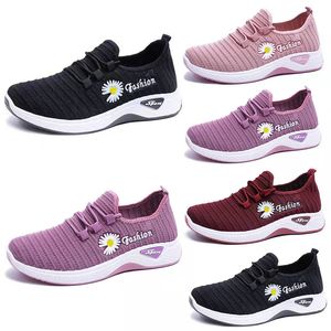 Herrkvinnor Rinnande skor trippel svart vit rosa grön brun sko utomhus män kvinnor designer gai sneakers sport tränare storlek 36-41