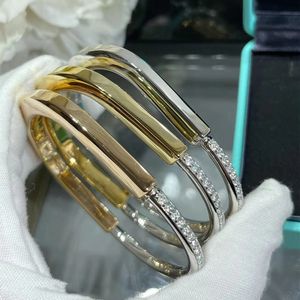 Lyxdesigners 18K Gold Lock Diamond Armband Fashion Bangle Jewelry Bangles Barcelets Anniversary Gift Rostfritt stål Rose Gold Silver Men Armband för kvinnor
