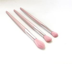 FBSERIES New Pro Blending Brushes Pro Large Blender 300 Tapered Blending 310 Angled Blending 320 Makeup Brush Tool2684691