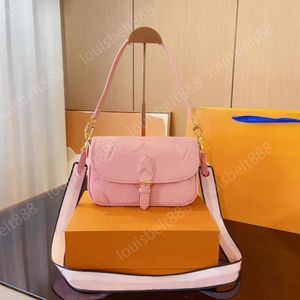 Fashionabla lyxvarumärkesdesigner kvinnors crossbody väska axel väska handväska kväll slitkedja kedjepåsar plånbok crossbody väskor korthållare