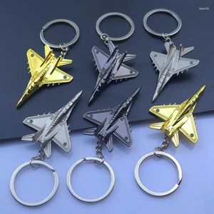 Anahtarlıklar Erkekler Metal Fighter Anahtar Keychain Gadgets Man Savaş Planı Çanta Araba Taşınağı Mücevherleri Üzerinde Anahtar Zinciri Hediyeler Hediyeler Hediyeler