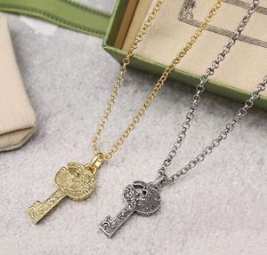 Master's Classic Made Men's and Women's Neutral Necklace with Key Drop Pendant Gold Retro Worn Silver 1:1 Manufacturer Direct Sales