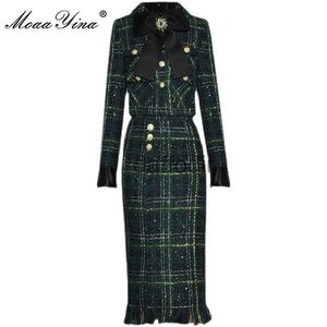 Casual Dresses MoaaYina Fashion Designer Winter Plaid Tweed Skirts Suit Womens Bow Beading Long Sleeve Jacket Tassel Skirt 2 Pieces Set 220923 240304