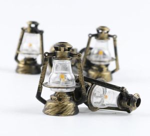 Mini Home Furnishing Decoration Creative Retro Light Kerosene Lanterns Home Decor Gift Wood Craft Ornaments SN51524741814