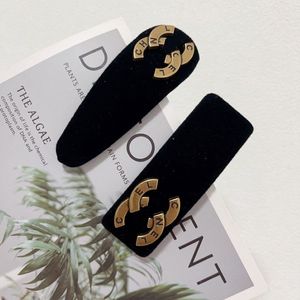 Luxury Barrettes Designer Womens Korean Medium Velvet Simple Black Hairpin Brand BB Clip Leisure Hair Clips Fashion Square Hairpin 206a