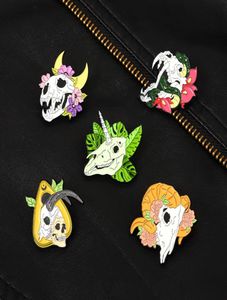 Ziegenschädel Emaille Pins Benutzerdefinierte Blumen Bush Satan Skelett Broschen Revers Abzeichen Gothic Punk Tier Schmuck Geschenk für Freunde Anime9787878