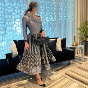 Lyxig aftonklänning för sexiga kvinnor 2024 Elegant Ruched Appliques Cocktail Party Prom Gown 240227