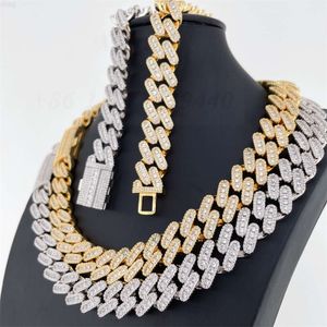 Factory Price 15mm Width S925 with Vvs Moissanite Diamond Custom or Name Cuban Link Chain Icedout Cuban Chain