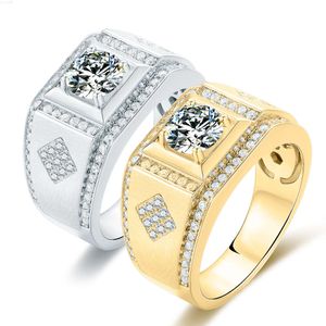 Lydliga anpassade smycken grossist 1ct Moissanite Diamond Stone Ring Designs Men Finger Wedding Pure 18K Gold Ring