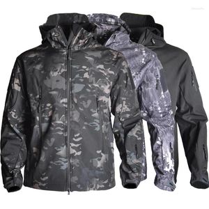 Giacche da caccia Giacca militare tattica da uomo Mimetica militare Softshell impermeabile Sport all'aria aperta Giacca a vento da escursionismo