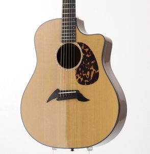 Bre e dlov e SD25 Acoustic Guitar as same of the picrures