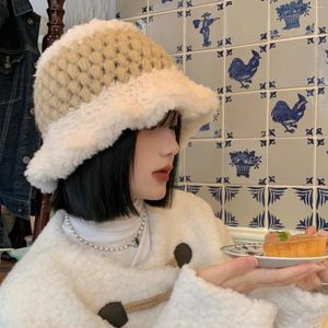 Berets Plush Fisherman Hat For Women Autumn And Winter Show Face Small Warm Knitted Woolen Fashion Everything Big Head Round