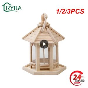 Besleme 1/2/3pcs Asılı Gıda Konteyneri Ahşap Besleme Kutusu Evi ŞEKİL PET Su Yem Kuş Besleyici Tepsisi Gıda Dispenser