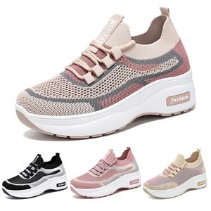 Scarpe femminili 2024 Primavera Nuove scarpe da donna del commercio estero Vendita calda Scarpe di grandi dimensioni Suola morbida Scarpe sportive casual per le donne 323