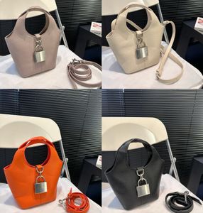 Hot Women's Luxury Designer Bag Luxury Classic Engraved Letter Lock Shoulder Tote Fashion Trend