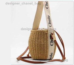 Totes Big Bag Designer moda Woody Raffii Mężczyźni i kobiety torebki tkaninowe skórzane torby kubełkowe z literami Summer T240304