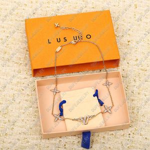 Necklaces Designer For Women With Original Box Gold Jewelry Woman Luxury Fashion Pendant Necklaces High Quality Valentines Day Gift