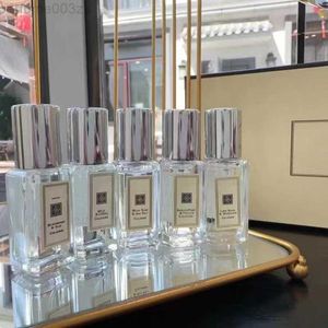 Luxuries designer Londres Perfume Set 9ml 5pc Gift Box Inglês Pear Sea Salt Wild Bluebell Parfum Cologne 5 em 1 Kit Long Lasting Smell Fragrance Spray High Quality0RL4