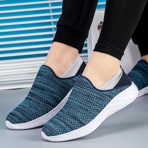 Free Shipping Men Women loafers Running Shoes Soft Comfort Black White Beige Grey Red Purple Blue Green Mens Trainers Slip-On Sneakers GAI color51