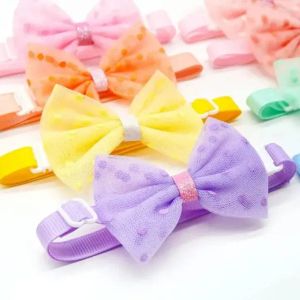 Köpek kıyafetleri 50pcs moda dantel bowties sevimli evcil kedi papyon yaka köpekler için evcil hayvan tımar ürünleri malzemeleri fy8654 g0306