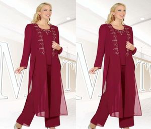 Burgundy chiffon 3pieces أم Bride Pant Suit 2019 New Fashion Jewel Sleeves Long Sided Side Speld Splited Coat Long Coat Mothers FO7459128