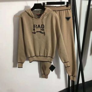 Prad Woman Tracksuits Ubrania GC marka Bluza damska męskie płaszcze lub spodnie Sweter odzieży 26 garnitur 26